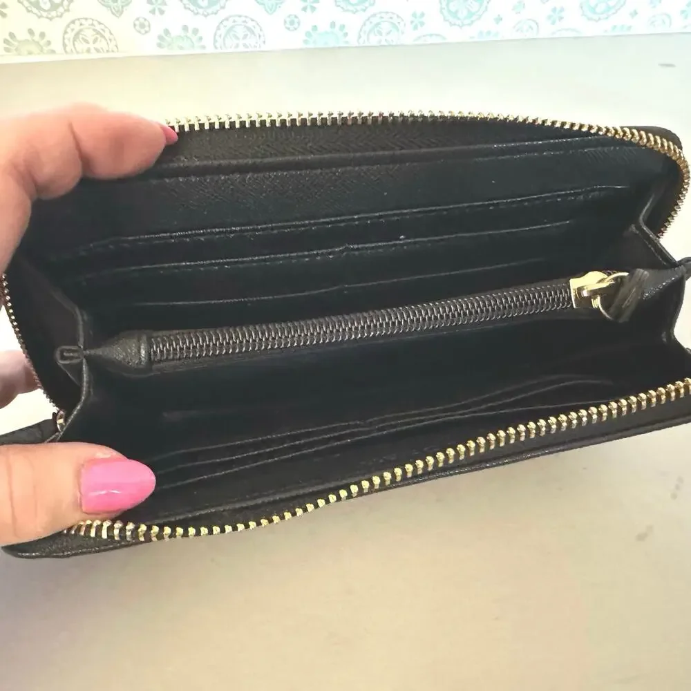 Joe's Womens Nexus Clutch Purse Black Gold Logo Zips Around‎ 4